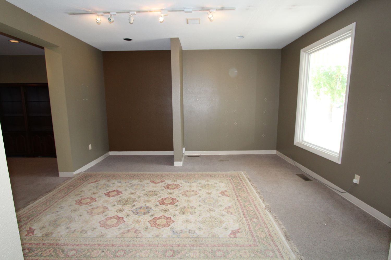 917 Broadway Ave, Mattoon, IL 61938